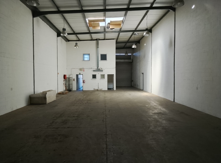 To Let Commercial Property for Rent in Stikland Industrial Western Cape